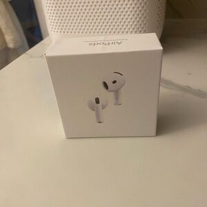 White AirPods Gen 4
IN STOCK!
1-3 Day Shipping